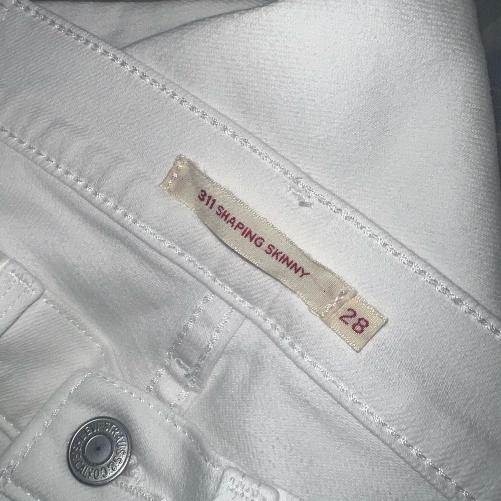 Signature by Levi Strauss Women's Skinny Jeans - White